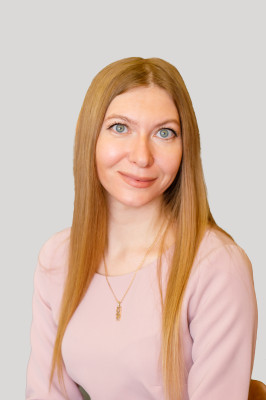 Воспитатель высшей категории Виноградова Кристина Сергеевна
